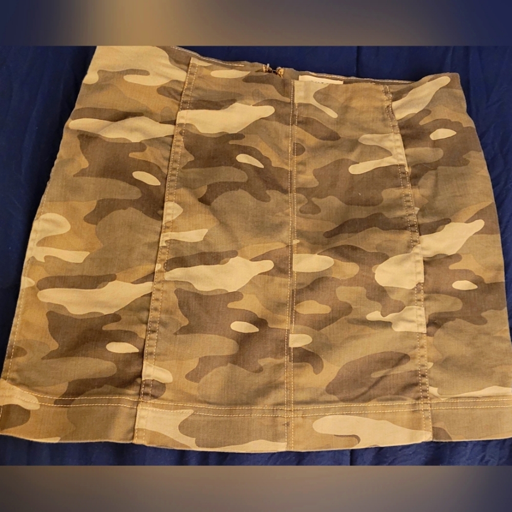Jolt Camo Mini Skirt Size 13